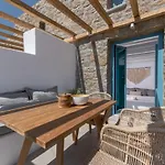 Anemela & Mykonos アパート アグラリ