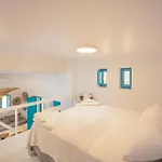 Anemela & Mykonos アパート アグラリ