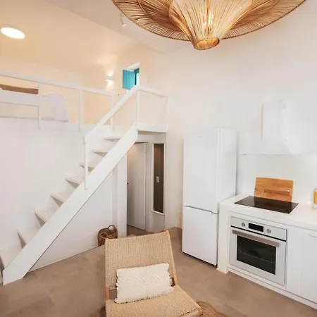 Anemela & Mykonos 公寓 *