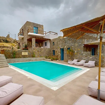 Anemela & Mykonos 阿格拉瑞