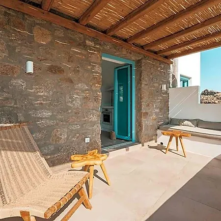 Anemela & Mykonos *
