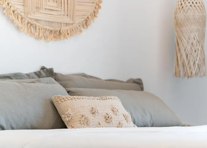 Anemela & Mykonos * Agrári